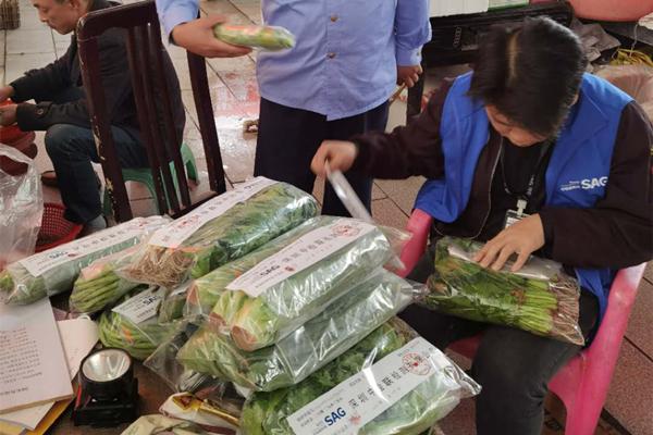 安乡县市场监管局组织开展食用农产品监督抽检工作
